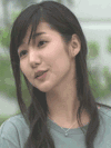 美女 开房去啊 微笑 树叶