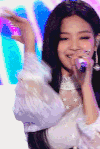 美女 唱歌 话筒 耳环