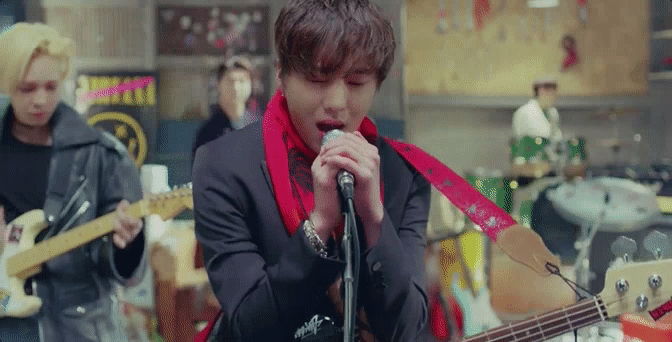 MV SENTIMENTAL WINNER 乐队 南太铉 吉他 唱歌 姜昇润