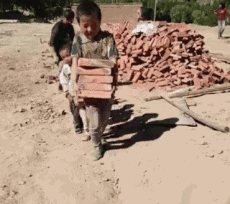 童工 搬砖 搞笑 辛苦