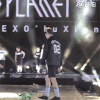 韩国 明星 灯光 蹦跶