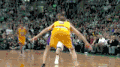 雷阿伦 NBA 篮球 凯尔特人 接球出手 三分球 超高跳跃力 激烈对抗 劲爆体育