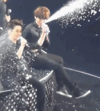 搞笑 搞怪 逗乐 很嗨