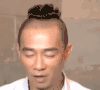 陈小春 发型不错 点头 谢谢