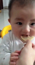 宝宝 吃柠檬 酸爽 拒绝 抽搐 笑喷