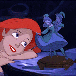 小美人鱼 迪斯尼动画 爱丽儿 美丽 性感