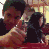 机智 吃零食 握手 搞笑