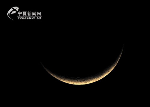 月亮变化移动夜晚gif动图_动态图_表情包下载_soogif