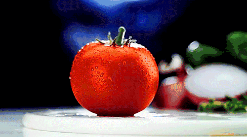 番茄 切开 慢镜头 水花