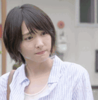 美女 短发 微笑 可爱