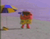 海边 雨伞 玩偶 装扮