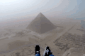 金字塔 双脚 惬意 看风景