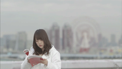 看書 年輕女子 唯美意境 風(fēng)景