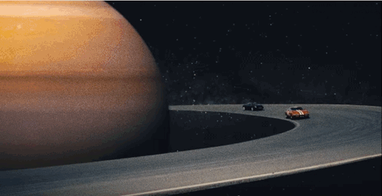 土星 外环 赛车 惊险 刺激