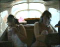 开车 耳机 动态 美女