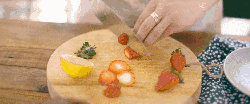 切草莓 味蕾时光 桔子果酱 砧板 美食
