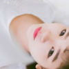 年轻女子 肤白貌美 拍写真 可爱