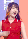 美女 耳环 红嘴唇 跳舞