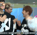 EXO 开心 大笑 夸张