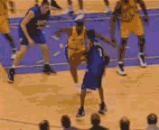 NBA 艾佛森 篮球 转身 后仰 跳投 过人 七六人