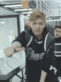 张艺兴 欢乐 跳舞 EXO