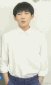 王源 tfboys 少年 加油 握拳 干净 明星爱豆