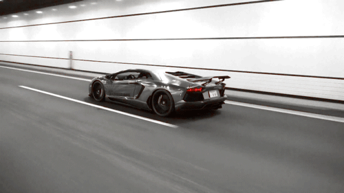 兰博基尼 Lamborghini 快速 行驶