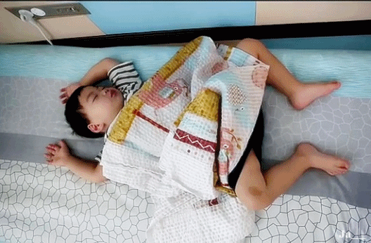 睡觉 孩子 毯子 可爱