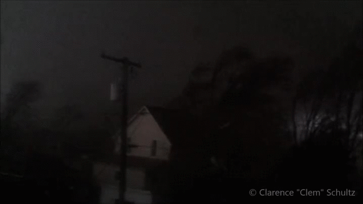 龙卷风 tornado 黑夜 黑漆漆