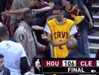 NBA 球迷 痛哭 握手