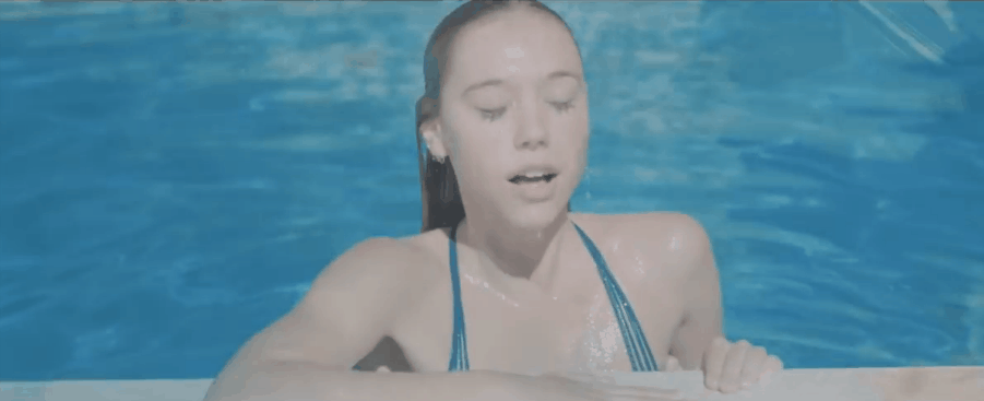 3LAU Is&It&Love Jay&Alvarrez MV 出水 泳池 美女