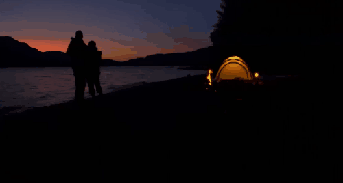 加拿大不列颠哥伦比亚省风光 帐篷 旅游 晚霞 森林 篝火 野营 风景
