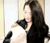 美女 猫咪 抚摸 微笑