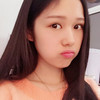 年轻女子 肤白貌美 青春活力 欢乐