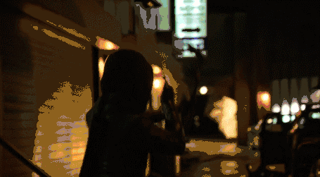 跳跃 黑暗 美女