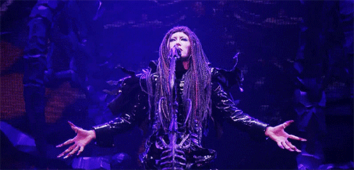 帅哥 舞台 表演 灯光