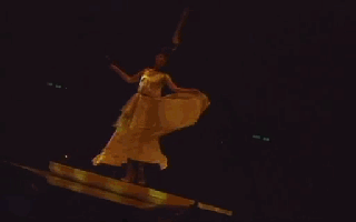王菲 舞蹈 空中 大方 美丽 漂亮