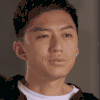 帅哥 严肃脸 抬眼 眼神