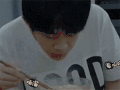 tfboys 易烊千玺 午休吃货时间 逗比 少年 萌萌哒 明星爱豆