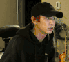 EXO 朴灿烈 惊吓 转身 捂嘴 黑色系 酷酷的