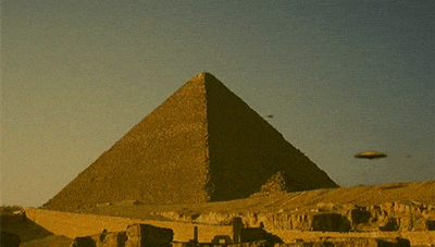 埃及 金字塔 黄色 飞行物