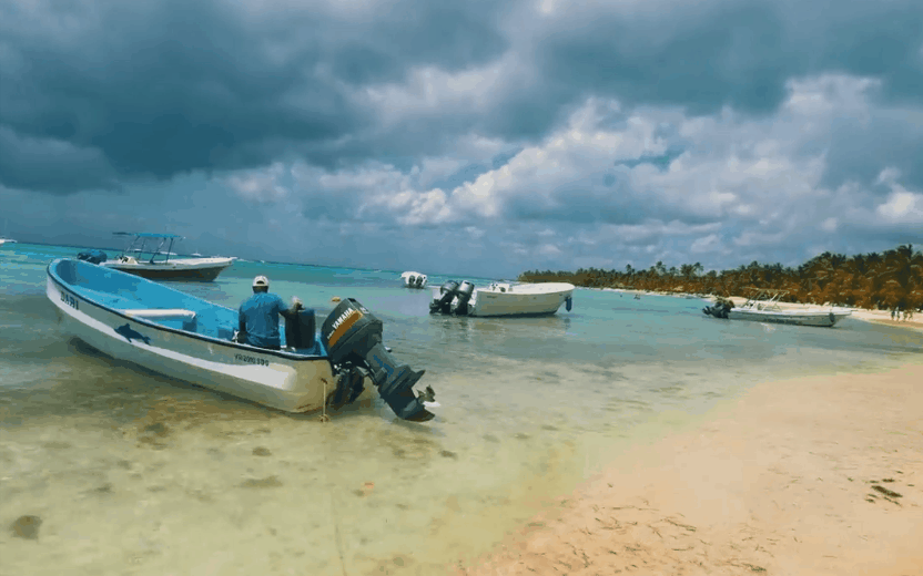 云 多米尼加共和国 沙滩 游艇 纪录片 蓬塔卡纳 透明 阴天 风景