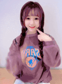 长发美女 网红 直播 可爱