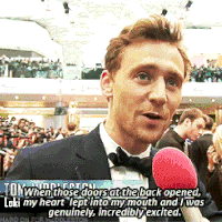 男人 采访 帅哥 笑容