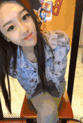 美女 微笑 抿嘴 甜美 长发