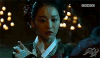 美女 可爱 灯光 抚摸