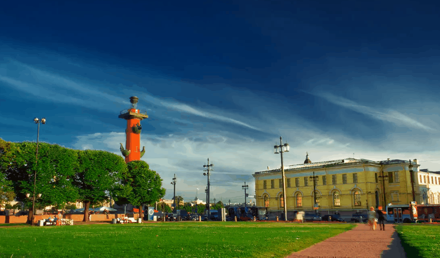 人流 圣彼得堡 城市 广场 纪录片 绿地 蓝天