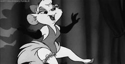 卡通 跳舞 松鼠 黑色和白色 老鼠 花栗鼠