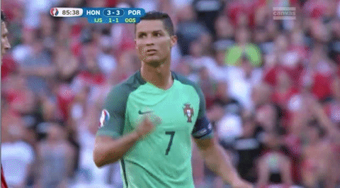 c罗 罗纳尔多 世界杯 足球 强装微笑 难过 Cristiano Ronaldo