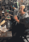 老人 视频 喝酒 激动